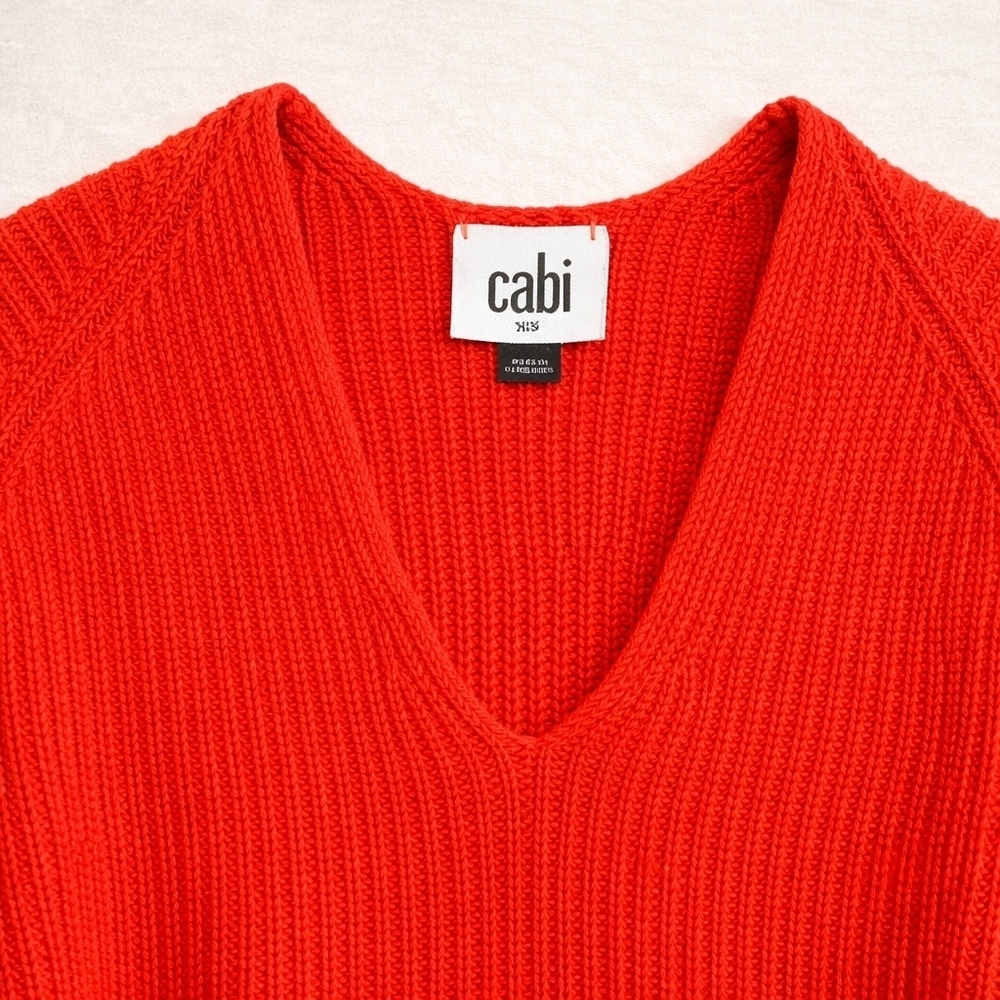 CAbi Ruby Slouchy Pullover Oversized Ribbed Knit V-Neck Dolman Sleeve Sweater - Picture 8 of 15